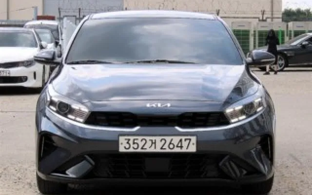 인천자동차중고사이트 더뉴 K3 2세대 1.6 가솔린 프레스티지 매물 사진 8 - 2022/06 61,913km