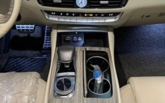 인천자동차중고사이트 더 뉴 K9 2세대 3.8 GDI AWD 매물 사진 18 - 2024/07 61,478km